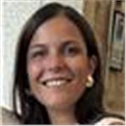 Profesora con experiencia de 18 meses en el área de servicios sociales. Español para extranjeros