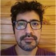 Licenciado y profesor de historia especializado en Nuevas tecnologías y en IA generativas y Maching Learning
