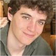 Estudiante de derecho sin experiencia impartiendo clases. Nivel alto en historia con un 10 en evau en historia de España. Acostumbrado a tratar con niños y gente joven en campamentos de verano como monitor.