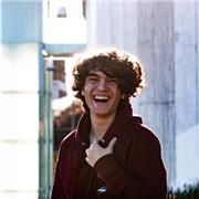 Estudiante busca dar clases de inglés a jóvenes, tengo el C1