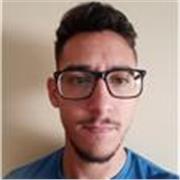 Licenciado en derecho por la universidad de Castilla la Mancha, estaría interesado en dar clases en el ámbito de las letras.