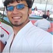 Instructor de karate do Shotokan con estudios en fisioterapia