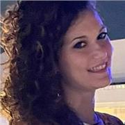 Biologa, con esperienza decennale, impartisce lezioni di doposcuola e ripetizioni private per scuole elementari, medie e superiori