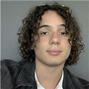 Etudiant à La Sorbonne en 2e année proposant des services d’aide aux devoirs et méthodologie