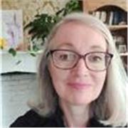 Hello, I'm an online English tutor and I create lessons that are designed especially for you. 