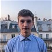 Je suis un élève en école d'ingénieur et je donne des cours particuliers en maths, physique et anglais