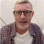 Doy clases particulares de inglés en Valencia. Soy nativo de Liverpool con 10 años de experiencia aquí