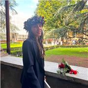 Insegnante italiana con laurea magistrale con lode in psicologia dello sviluppo e dei processi di tutela, offro ripetizioni.