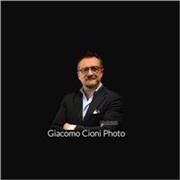 Grafica e fotografia per impegnati o per comunicazione aziendale
