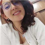 Profesora de sociales, clases a niños