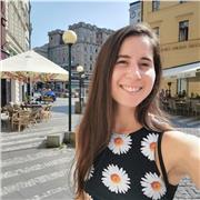 Multilingual Non-Native English Speaker with Over 9 Years in England