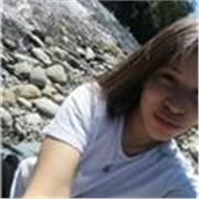 Estudiante de Bachillerato de Ciencias que ofrece clases de español a extranjeros y refuerzo a materias de primaria y ESO. 