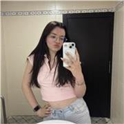 Soy profesora de danza urbana energética, cercana, motivadora y muy expresiva