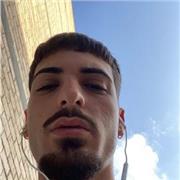 Docente per aiuto compiti per bambini di scuole elementari, medie e superiori