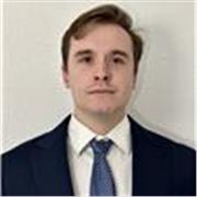 Profesor de D. Financiero y Tributario I y II. Graduado en Derecho por la US y Doble máster. Actualmente opositor a Hacienda