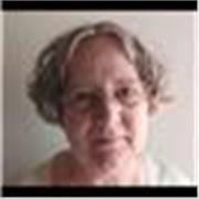 Profesora de contabilidad imparte clases