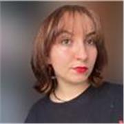 Profesora de Infantil, NEAE y profesora de Primaria. 