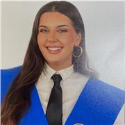 Doy clases de Alemán, me encanta que las personas aprendan lo bonito que es este idioma y para todo lo que te puede servir