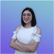 Profesora de diseño gráfico con conocimiento en Illustrator, Photoshop, Corel draw e Indesign