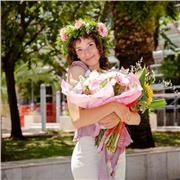 Offro lezioni private a bambini di scuola elementare e medie, ho lavorato con DSA e BES adattando il lavoro alle loro esigenze