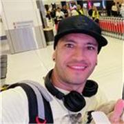 Profesor de educación física con experiencia en entrenamiento. Actualmente trabajo en juventus Chile