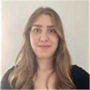 Profesora de inglés, estudiante de ADE y derecho