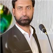 I offer personalized Arabic lessons carefully adapted to your level, pace, and learning goals