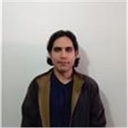 Profesor de Comunicación imparte clases didácticas para adolescentes y jóvenes