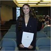 Laureata in Economia e studentessa magistrale offre tutoraggio online personalizzato per bambini della primaria.