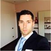 Insegnante madrelingua inglese con più di 10 anni di esperienza. Mi occupo di diversi livelli dai bambini ad adulti!