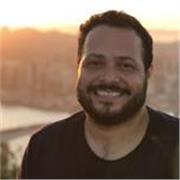 Brazilian teacher in Lisbon with 16 years of experience, native in both European and Brazilian Portuguese. My lessons are for adul