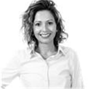 Sharon González Flores