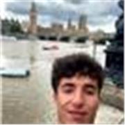 Studente universitario di Economia in inglese offre ripetizioni e aiuto compiti per medie e superiori a domicilio o online.