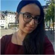 Une jeune fille bilingue qui donne des cours particuliers en anglais!