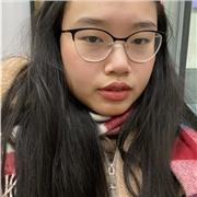 Laureata in Lingue all’Università Ca’ Foscari di Venezia