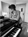 Estudiante de pedagogía del piano (esmuc) da clases de piano y solfeo a domicilio