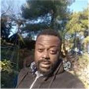 A graduate of the University of Northampton Uk .I offer private English lessons for children and adults online and in Ancona.