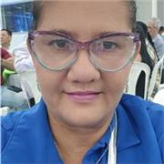 Profesora de apoyo en el aprendizaje de la escritura y lectura en Español