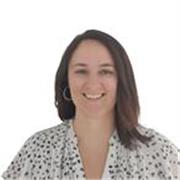 Profesora de Matemáticas graduada en tecnologías de la telecomunicación para dar a primaria y ESO