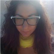 Appassionata di storia, iscritta al primo anno della facoltà a Padova