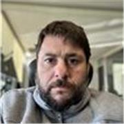 Profesor en geografía con especialización en educación ambiental