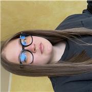 Diplomata in lingue straniere presso il liceo linguistico