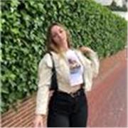 Profesora de sintaxis y lengua castellana, comentarios de texto etc. Imparto clases presenciales u online, a niños de cualquier edad
