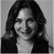 Diplomata liceo con indirizzo internazionale, Laura triennale Accademia Nazionale d’arte drammatica