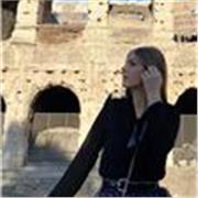 Ciao! Mi chiamo Emma,sono una studentessa al terzo anno di Giurisprudenza e mi metto a disposizione per aiuto compiti! 