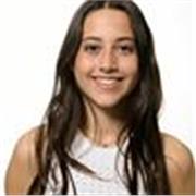 Profesora de inglés y de clases de repaso con experiencia. Titulada en Humanidades y estudiante de Turismo y Marketing.