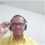 Nivel secundaria y/o primaria con interes en creacion de dibujos y artes manuales con materiales reciclables.