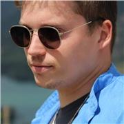 Laureando in Matematica, impartisce lezioni di Matematica per scuole elementari, medie, superiori e primo anno di Università