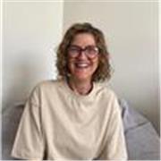 Business English Coach | Helping professionals speak confidently in meetings, presentations, and interviews