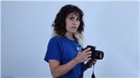 Profesora titulada en producción fotográfica, con experiencia en fotografía y vídeo.